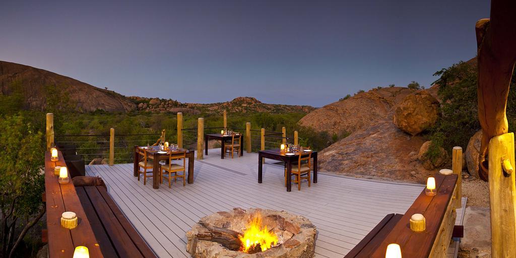 Erongo Wilderness Lodge Омаруру Екстериор снимка