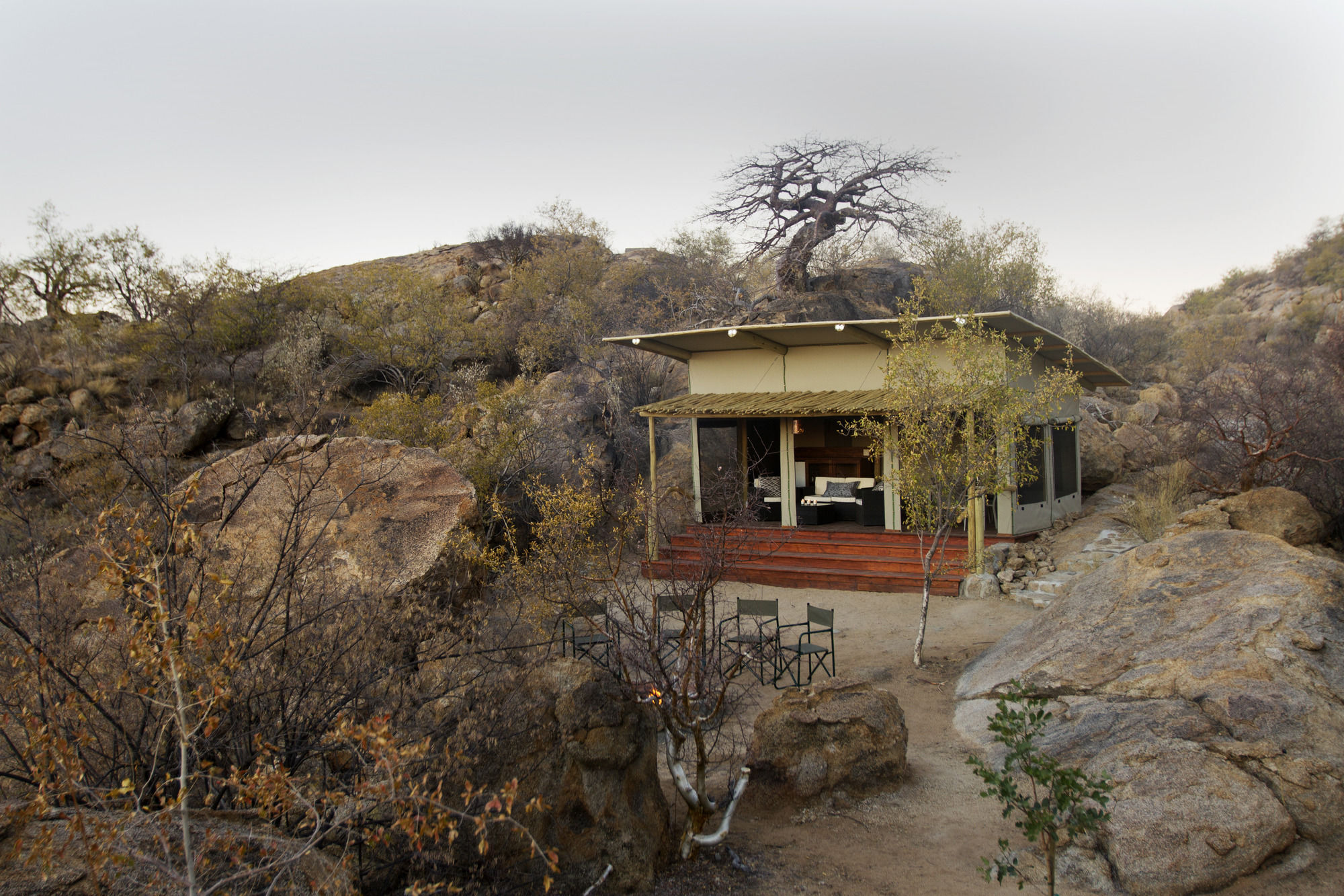 Erongo Wilderness Lodge Омаруру Екстериор снимка