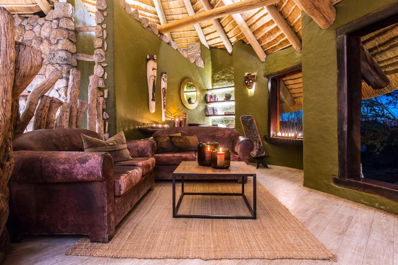 Erongo Wilderness Lodge Омаруру Екстериор снимка